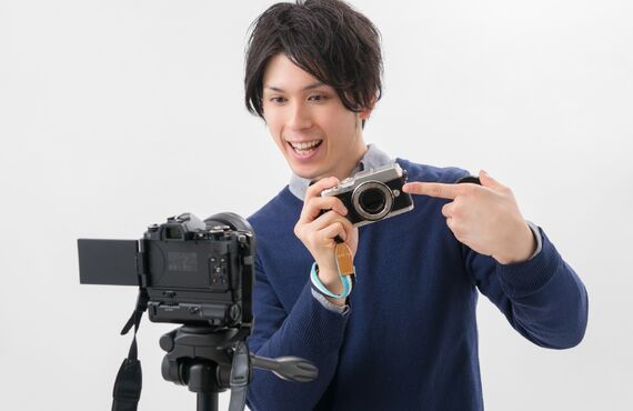 魅力のある商品紹介動画を制作したい方はSTUDIO Fuzzy ROOMにお任せください